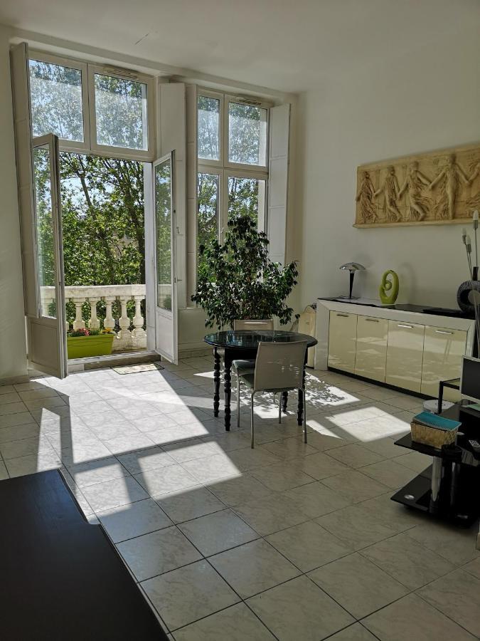 Appartement De 105M2, Balcon Sur Cours De La Republique Narbonne Dış mekan fotoğraf